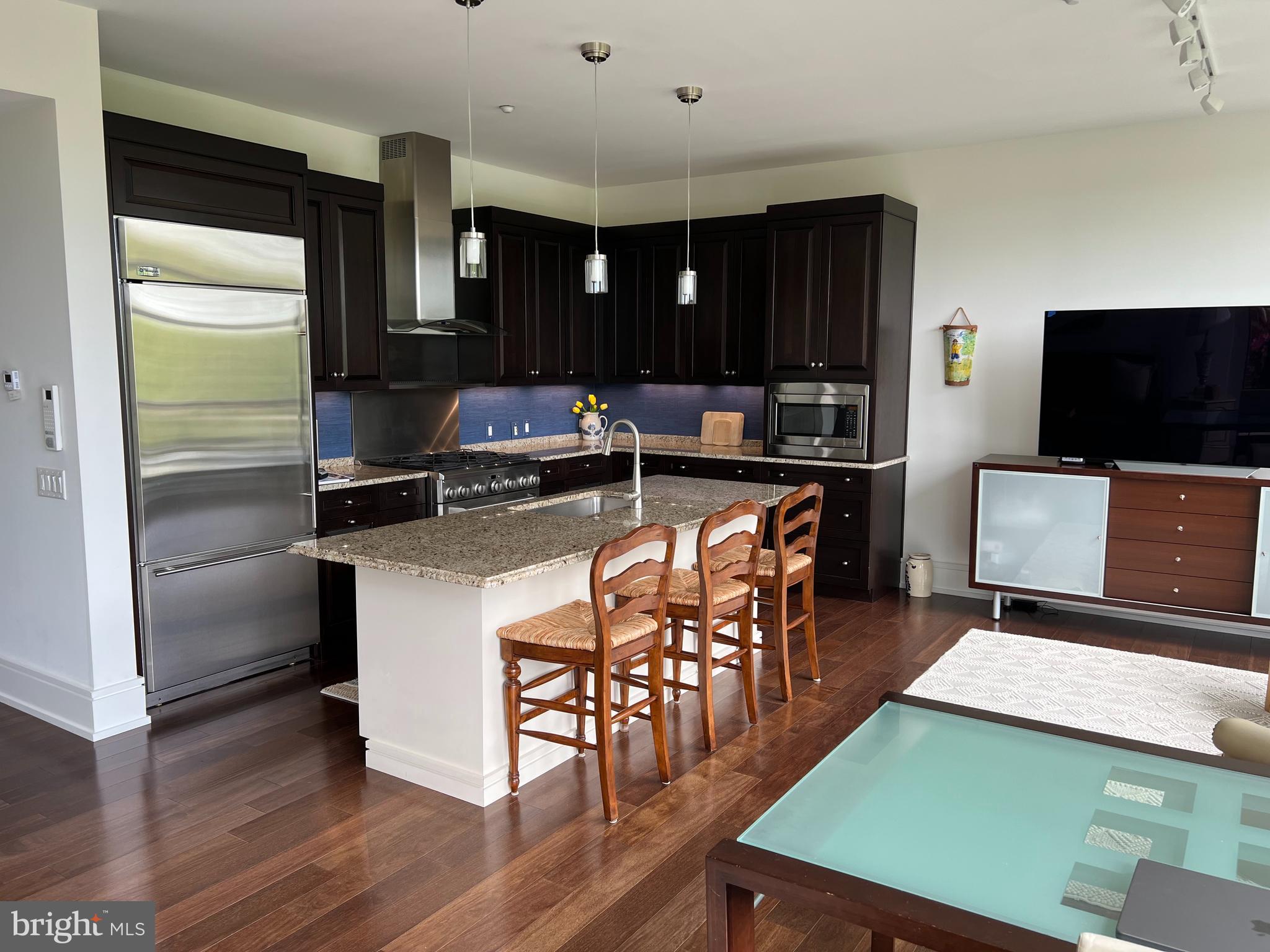 PEMBROKE NORTH - Residential