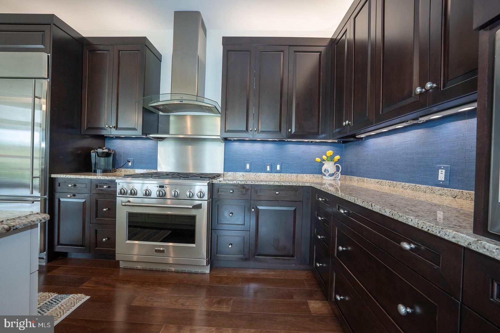 PEMBROKE NORTH - Residential