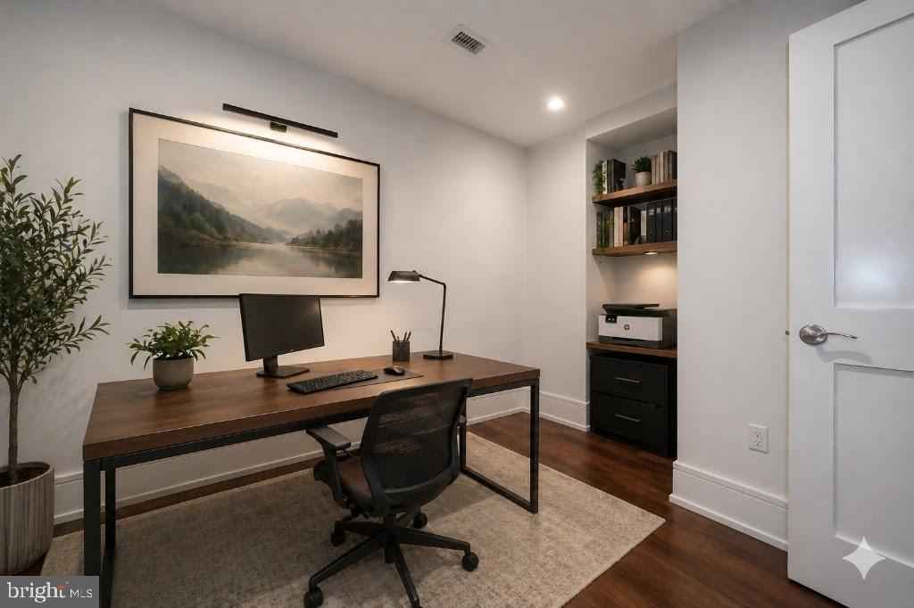 PEMBROKE NORTH - Residential