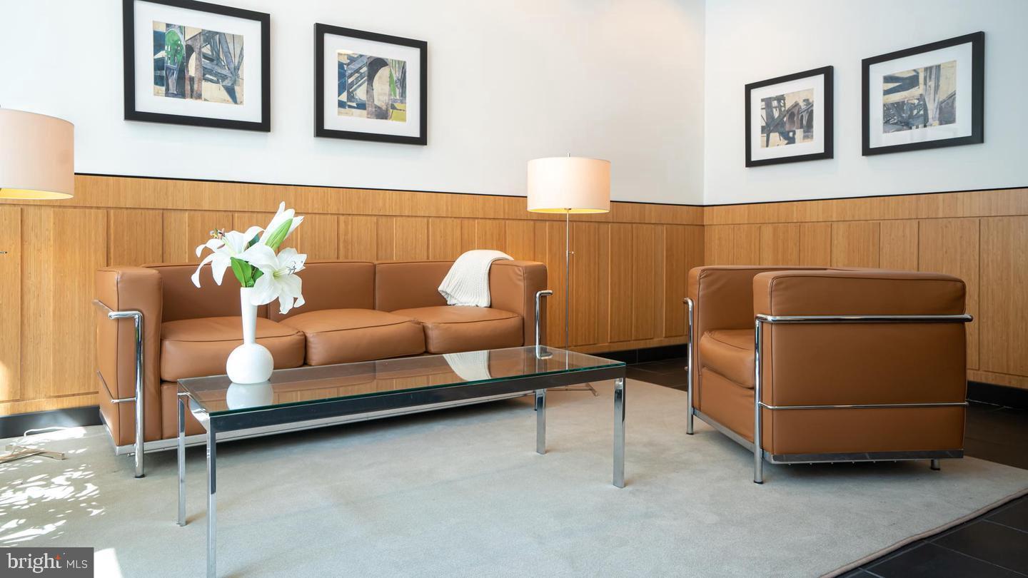 PEMBROKE NORTH - Residential