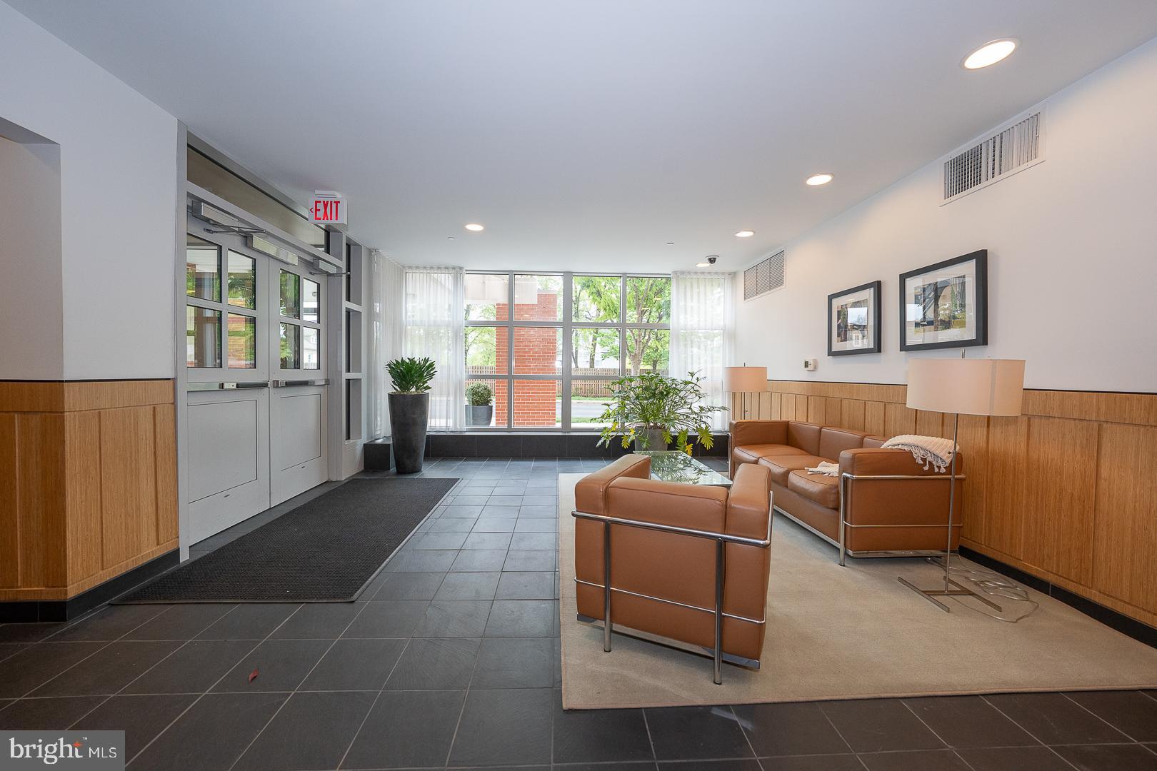 PEMBROKE NORTH - Residential