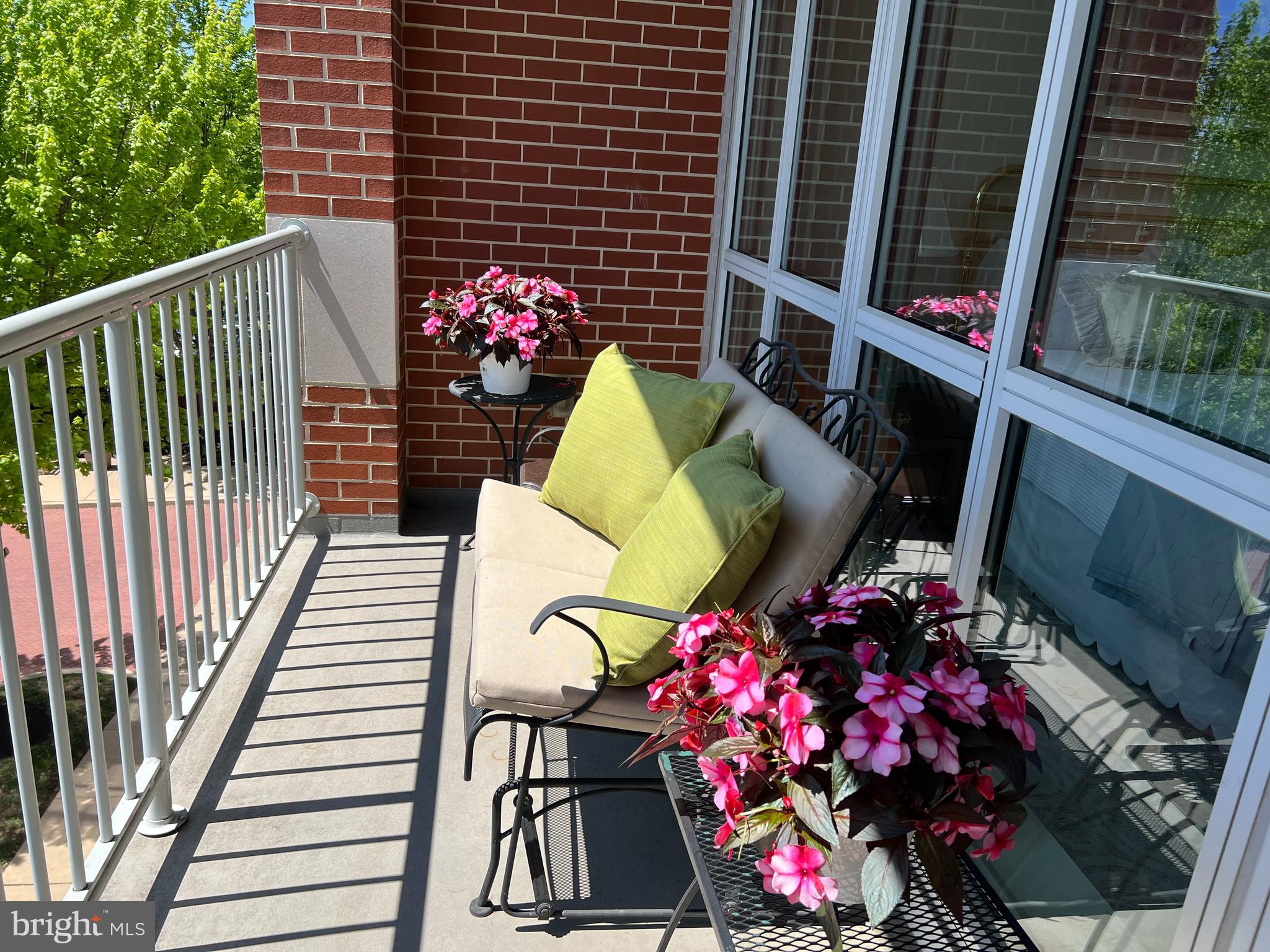 PEMBROKE NORTH - Residential