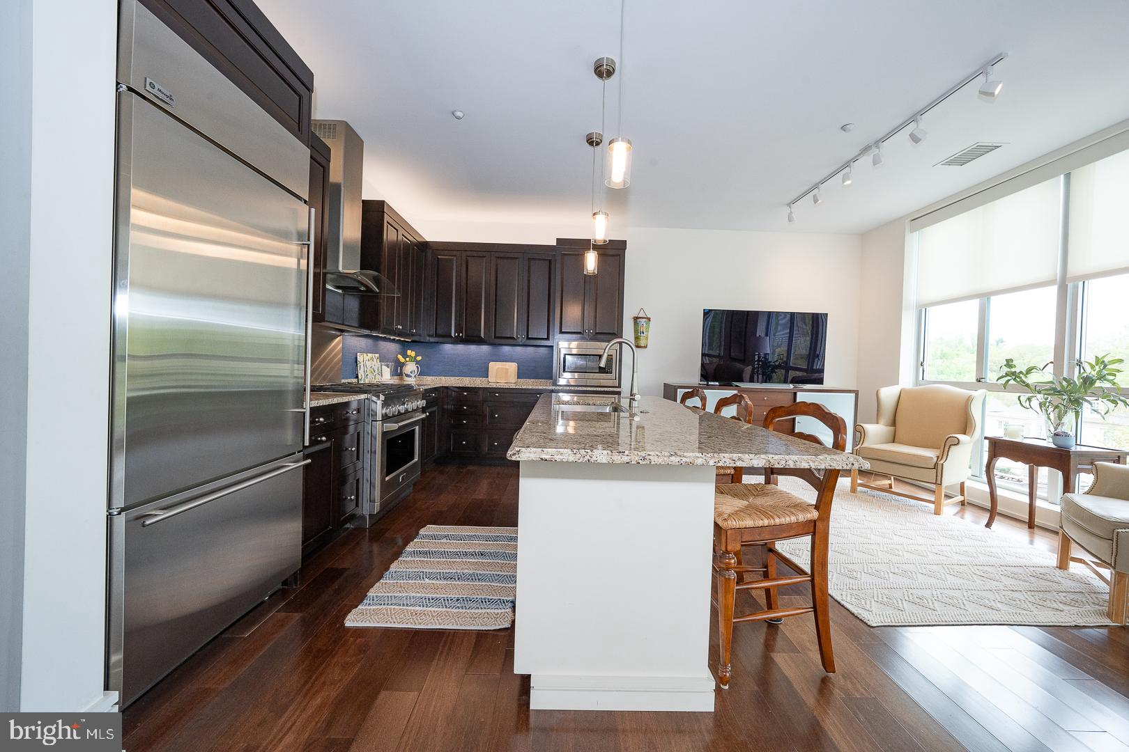 PEMBROKE NORTH - Residential