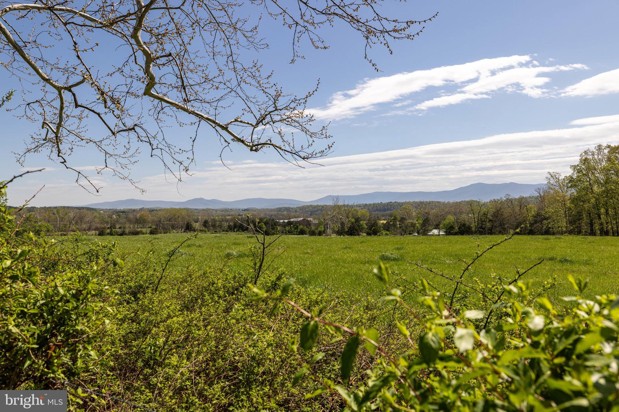 LAND OF LURAY - Land