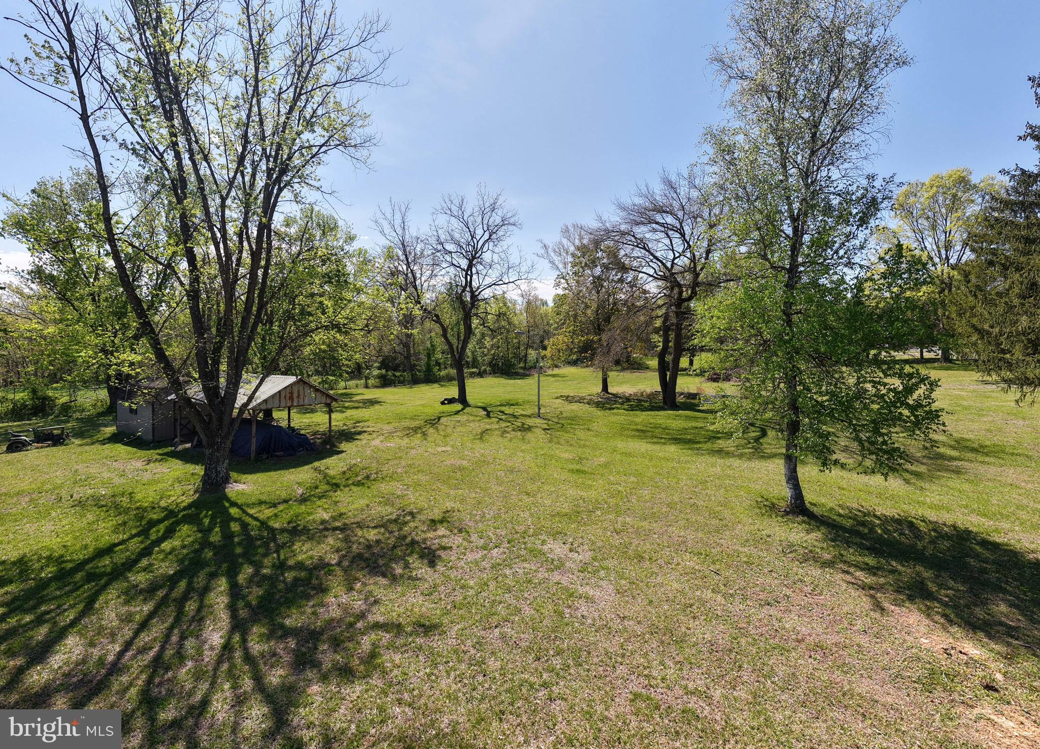 LAND OF LURAY - Land