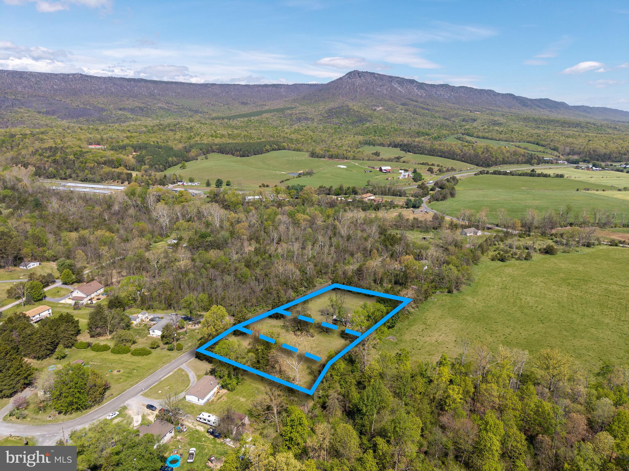 LAND OF LURAY - Land