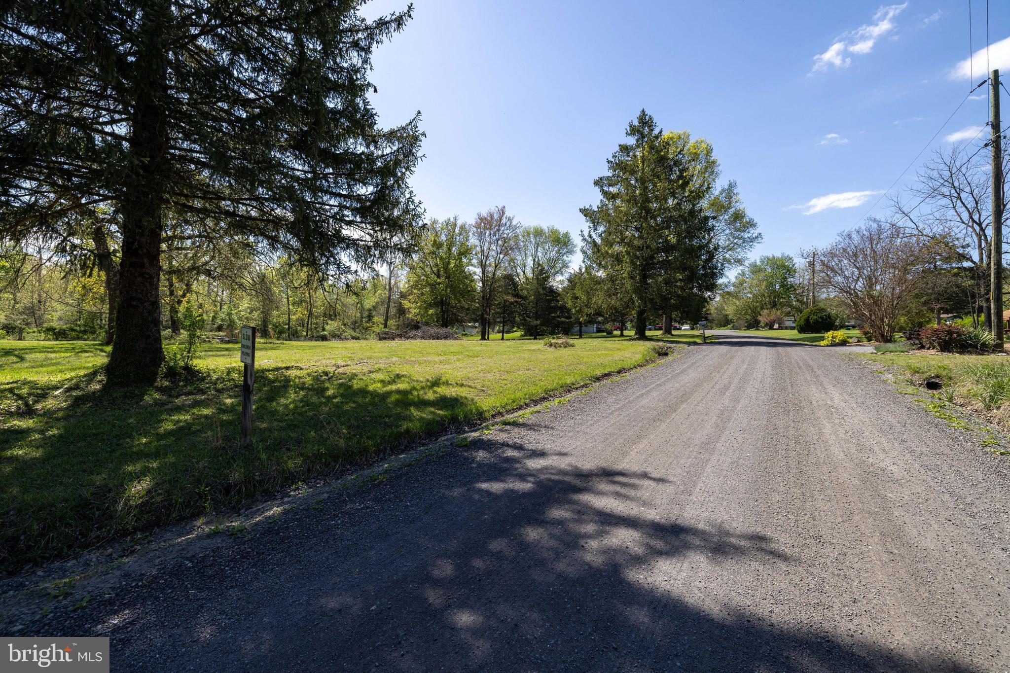 LAND OF LURAY - Land