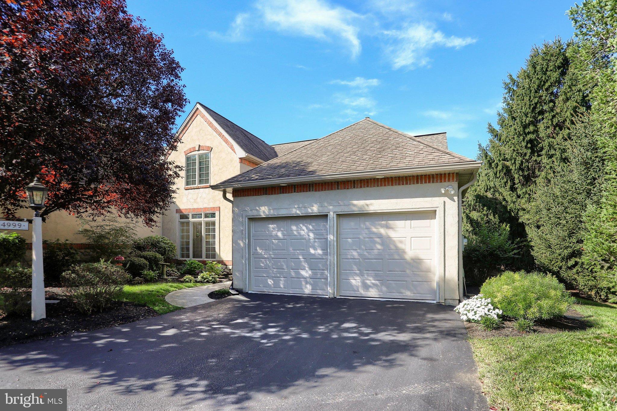 4999 AMELIAS PATH E