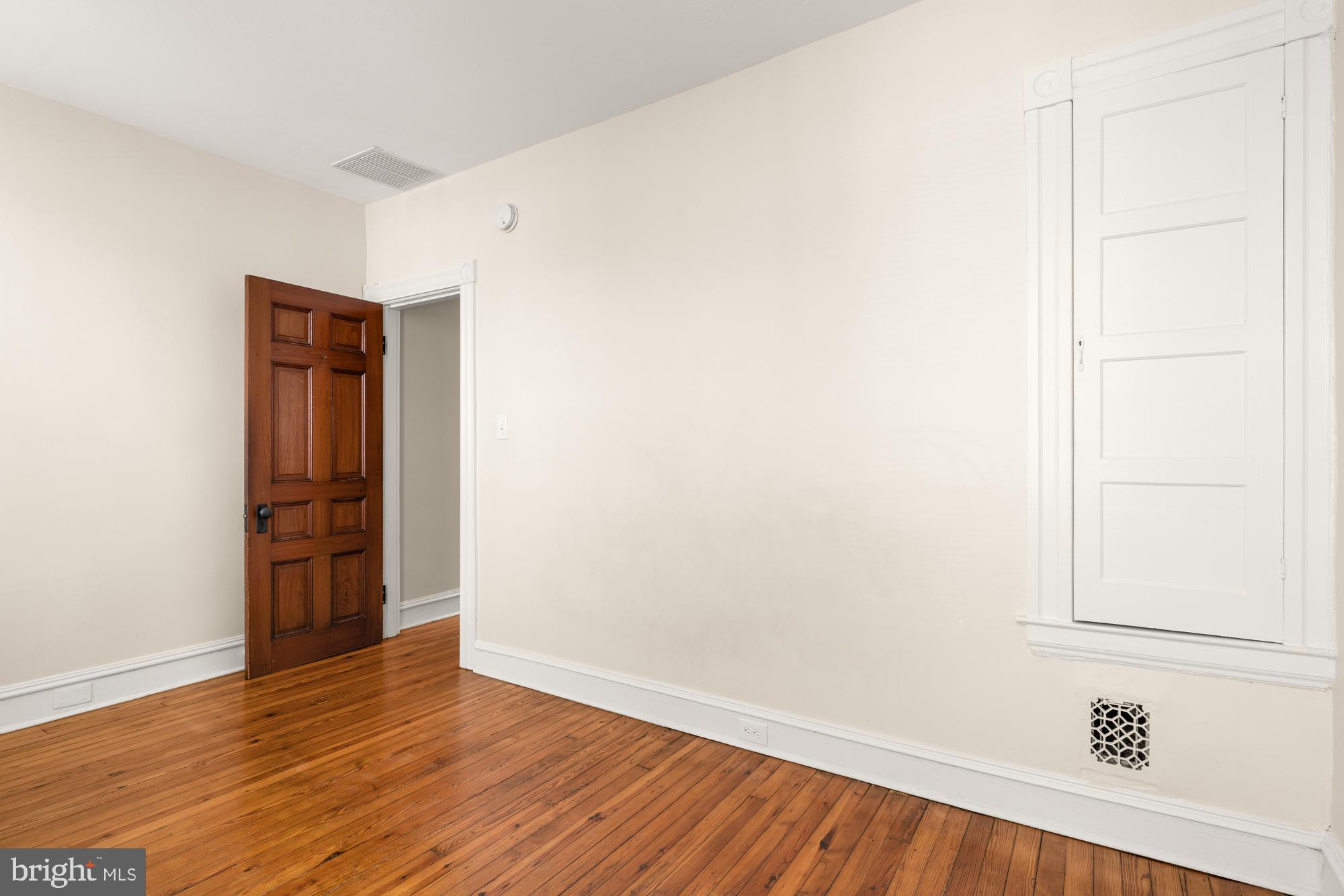 HARWOOD - Residential