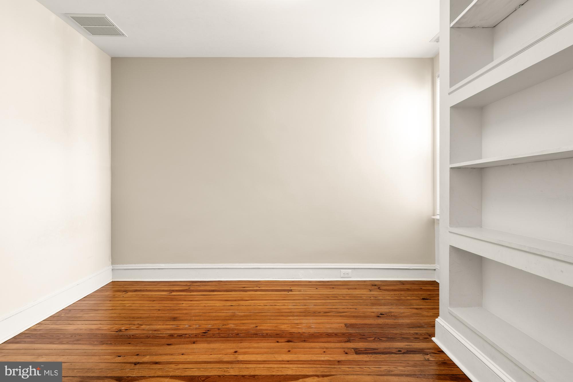 HARWOOD - Residential