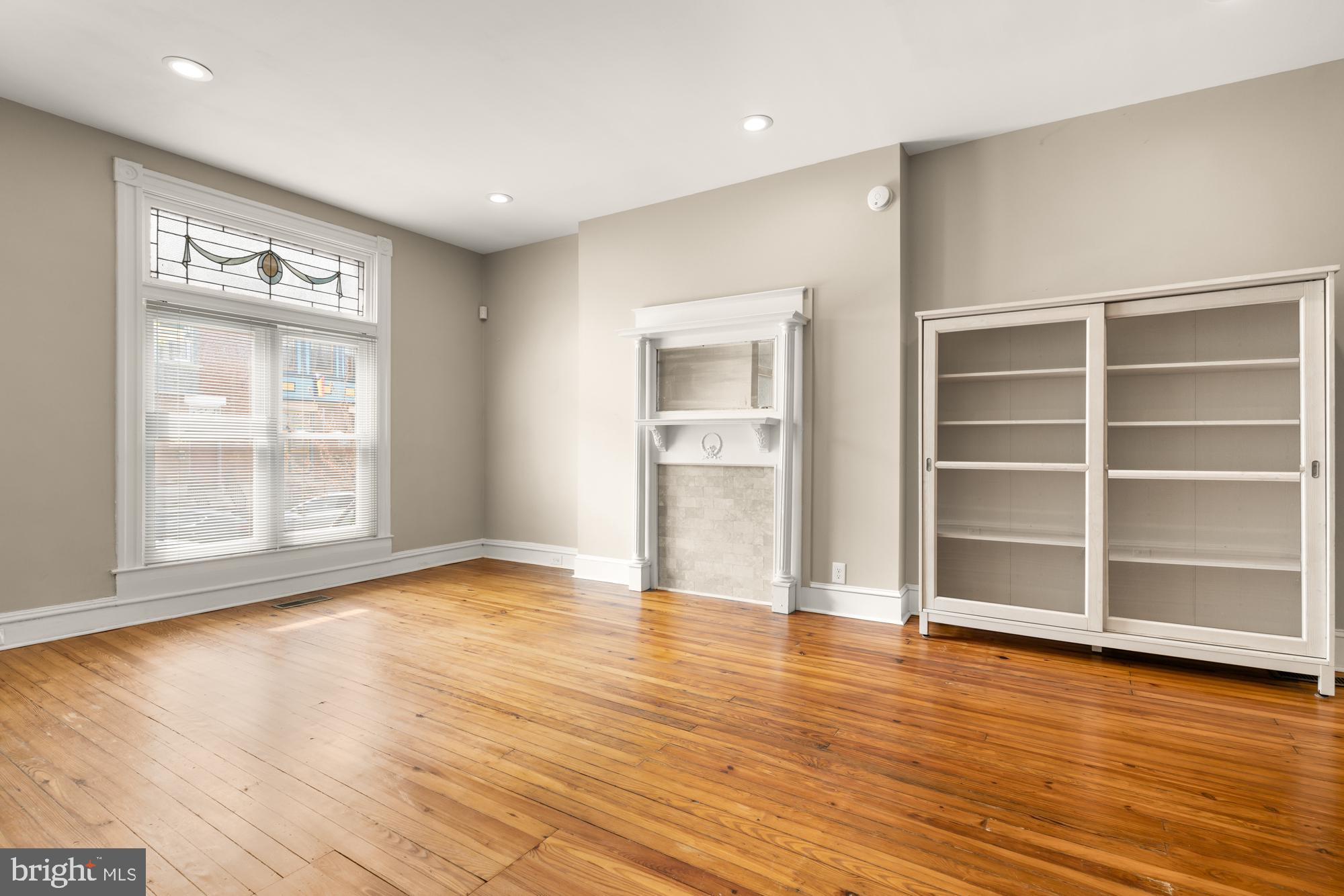 HARWOOD - Residential