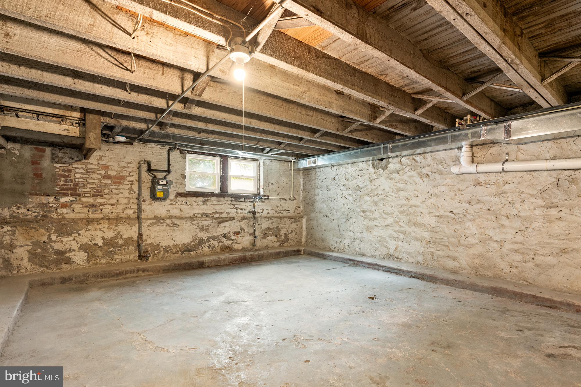 HARWOOD - Residential