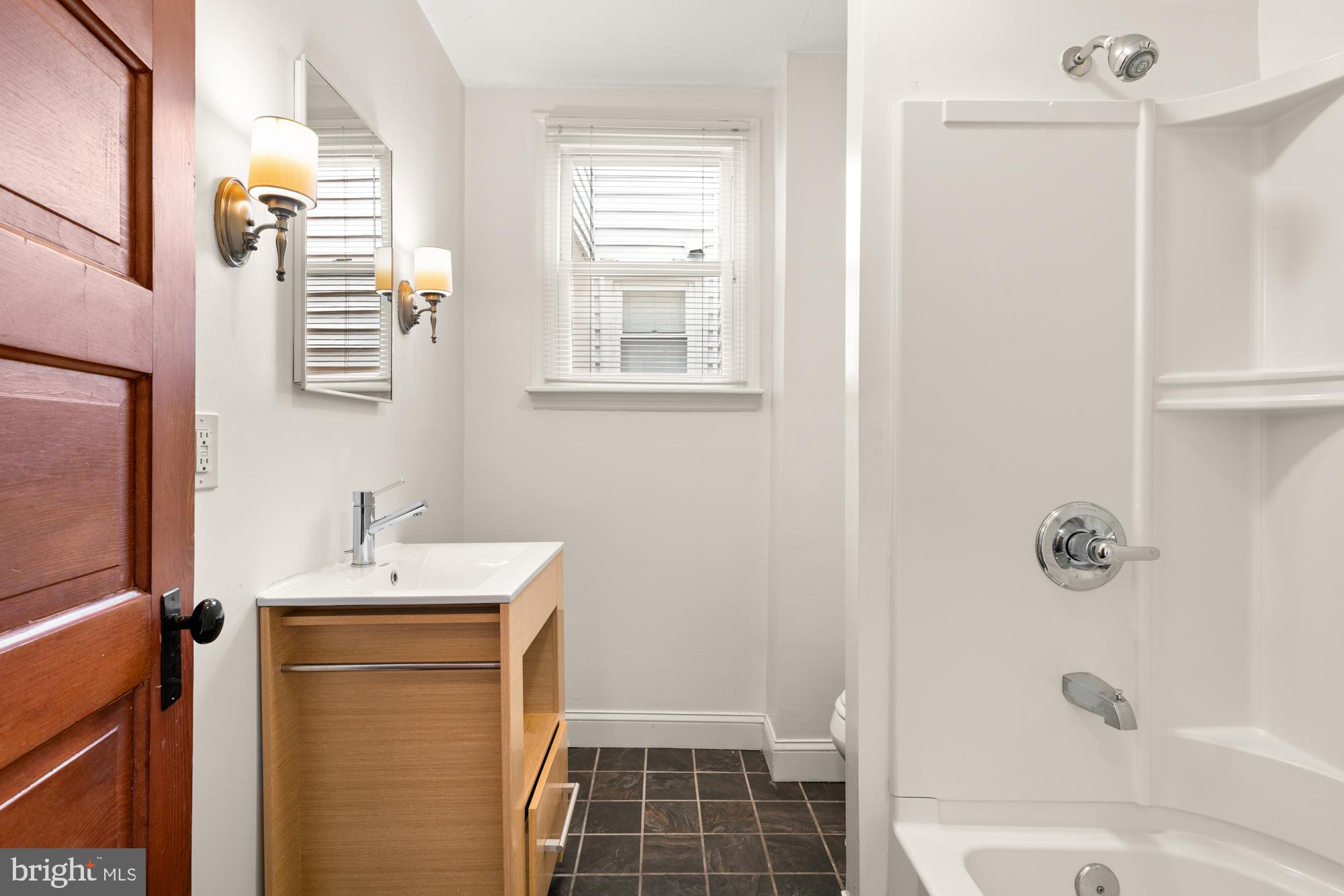 HARWOOD - Residential