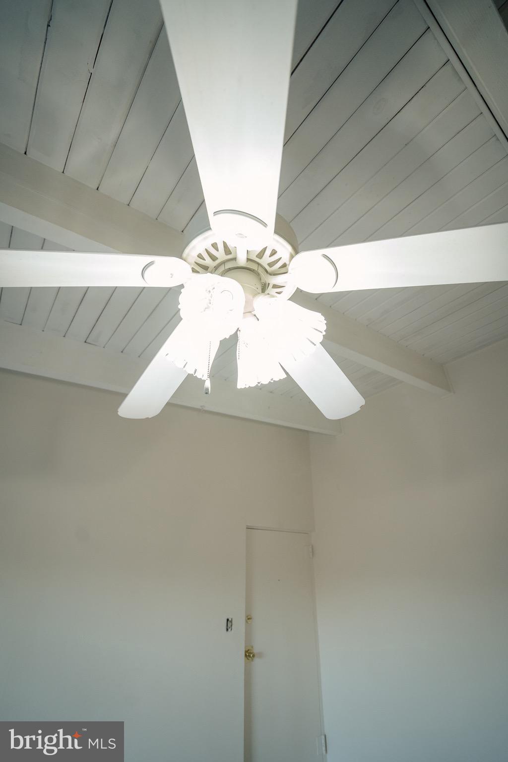 FRENCHMANS CREEK - Residential Lease