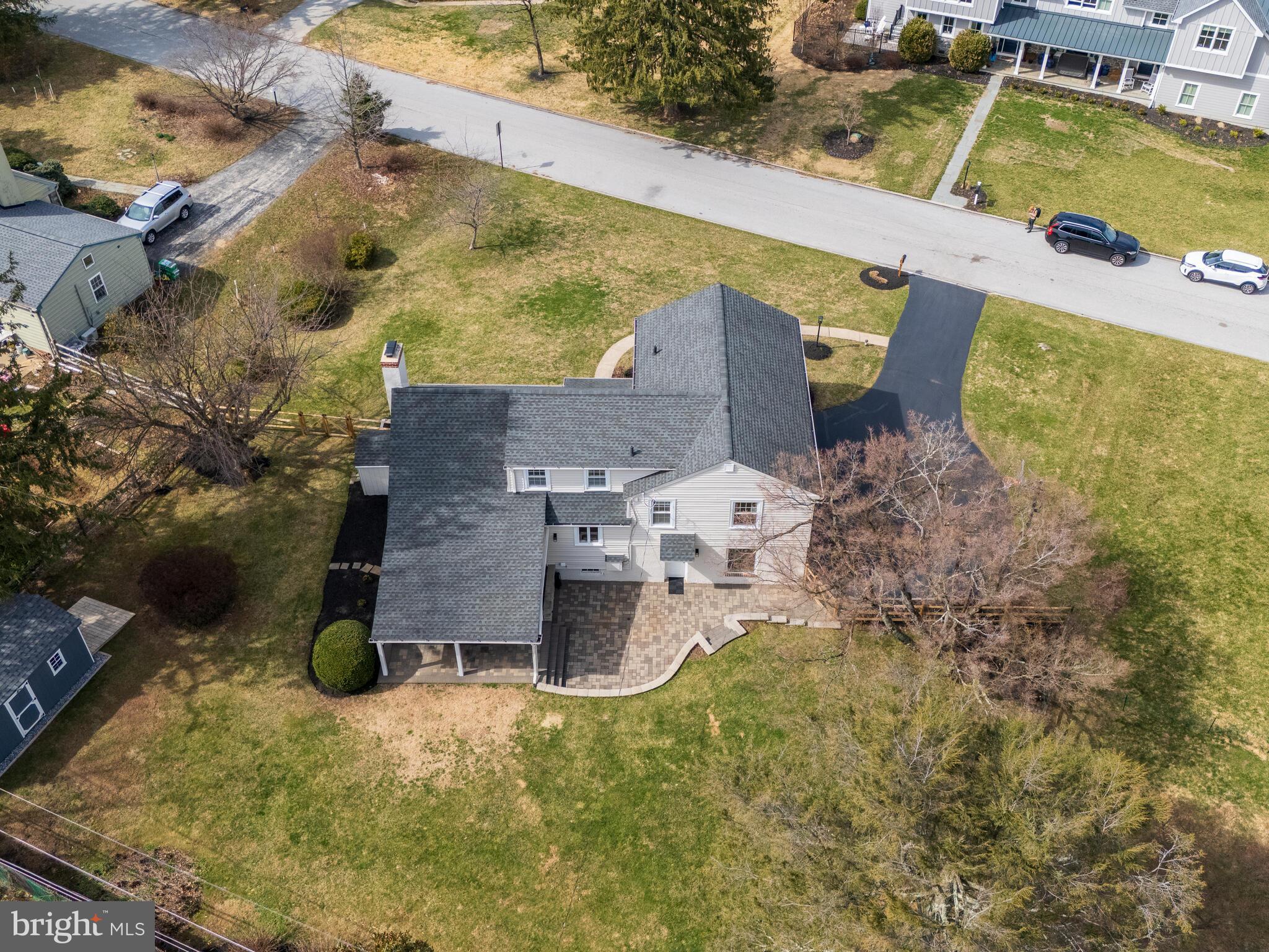125 CLOVER HILL LANE