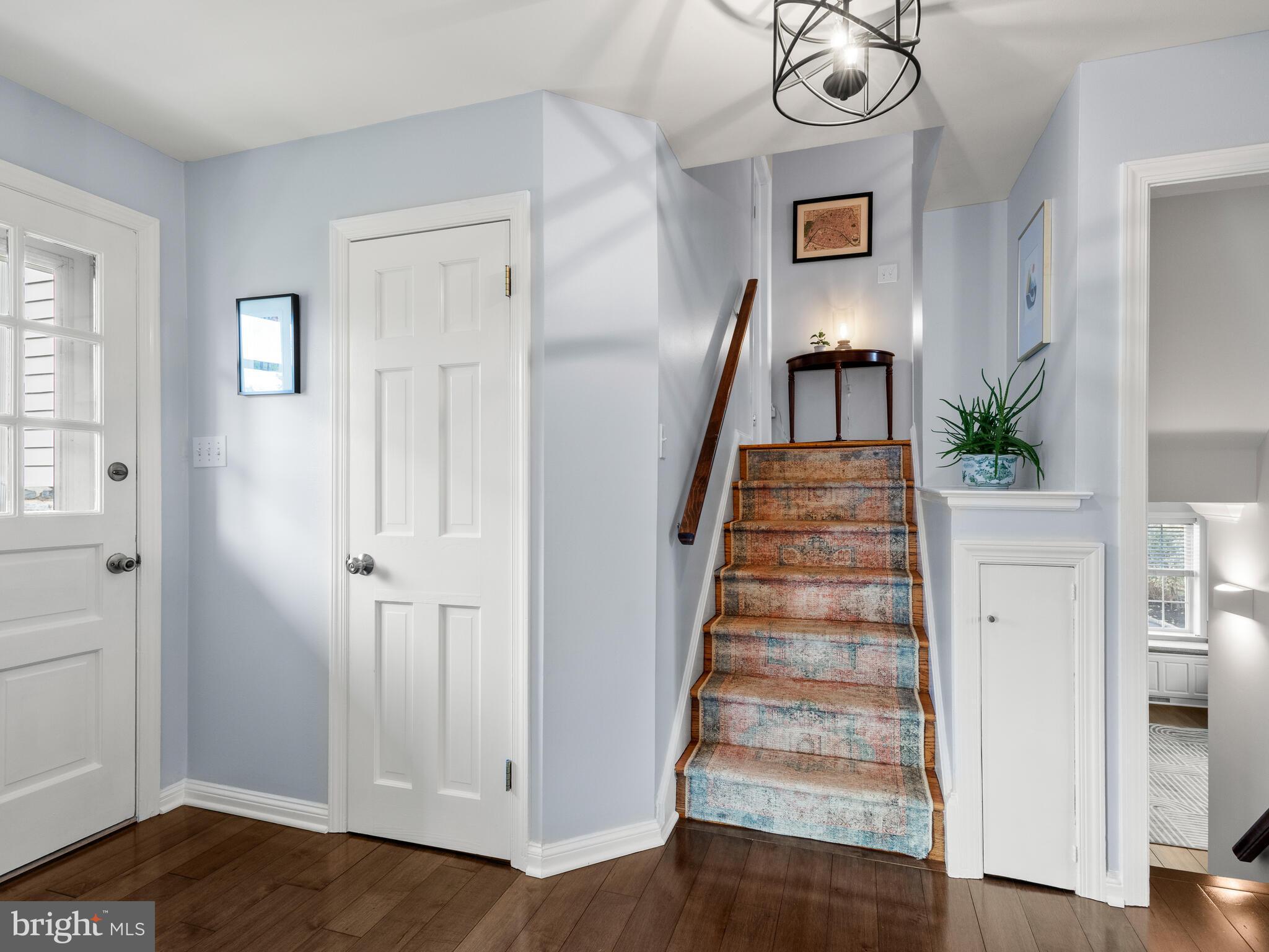 125 CLOVER HILL LANE