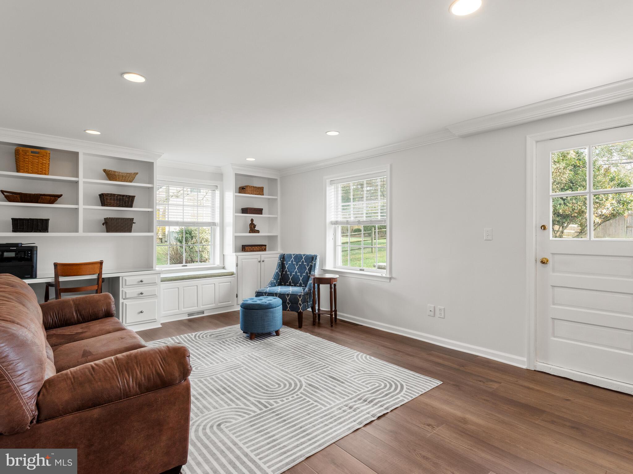 DEEPDALE - Residential