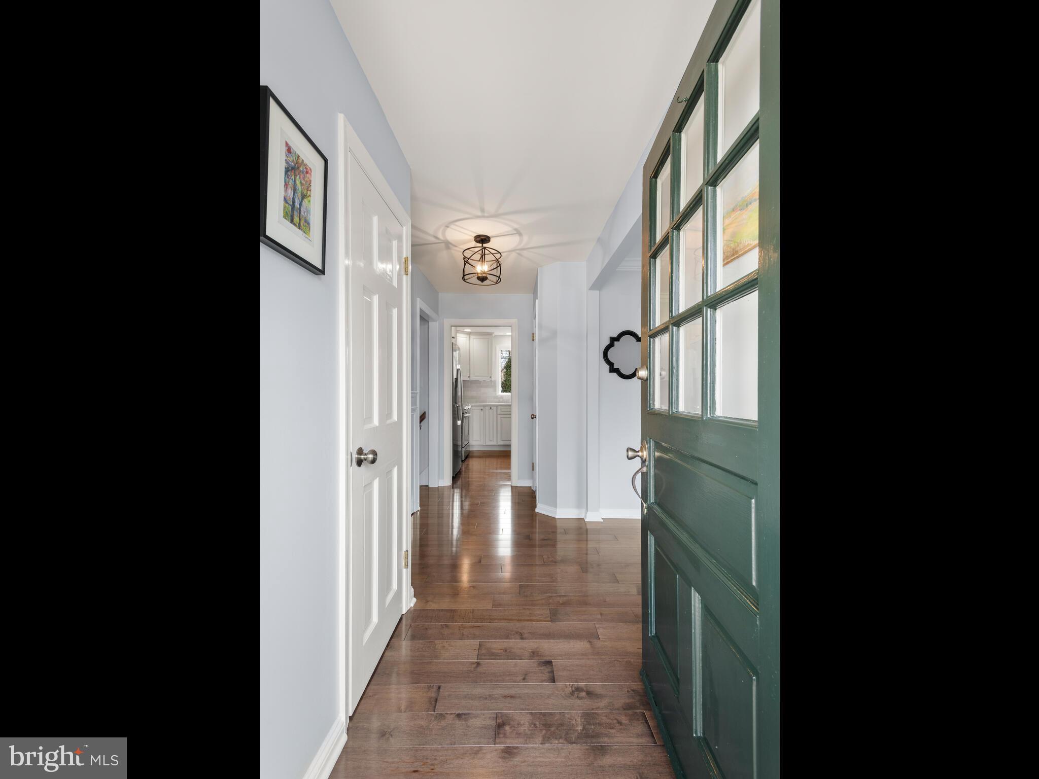 125 CLOVER HILL LANE