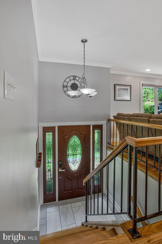 HALLMARK WOODS - Residential