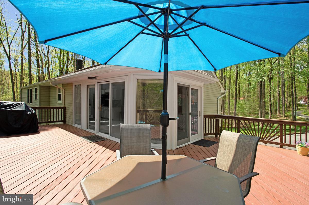 HALLMARK WOODS - Residential