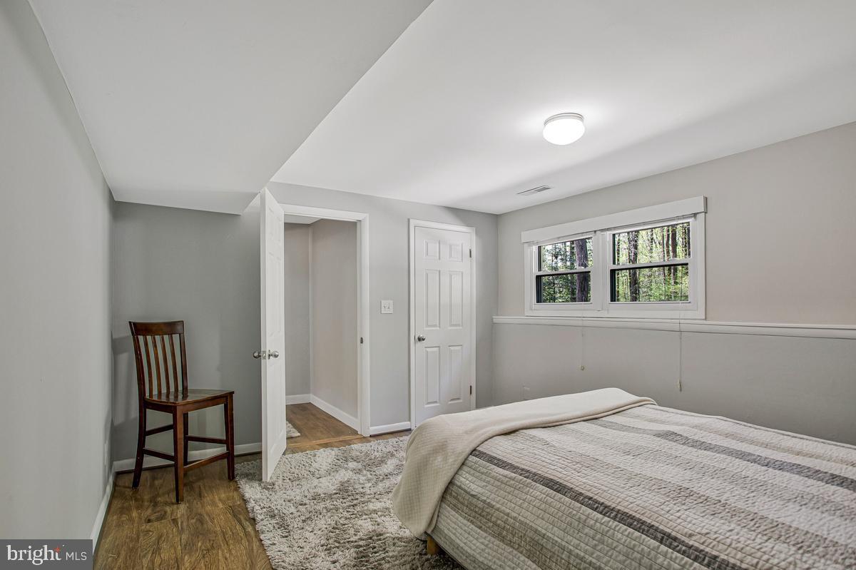 HALLMARK WOODS - Residential