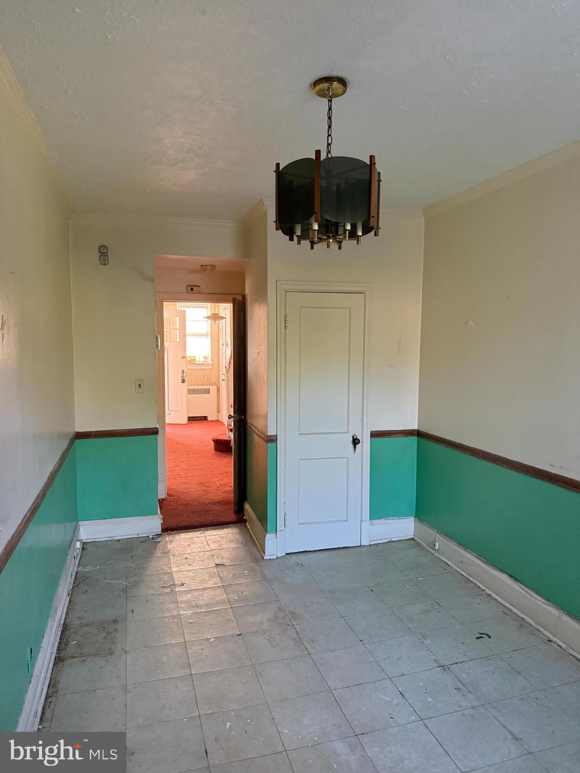 WEST ARLINGTON - Residential