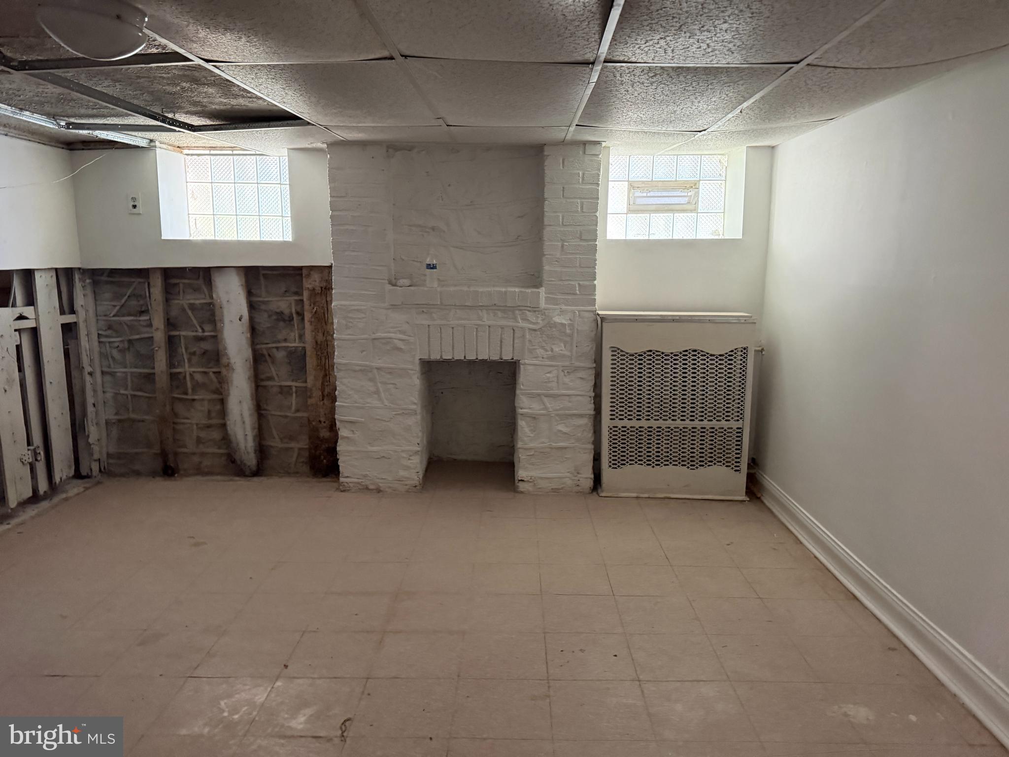 WEST ARLINGTON - Residential