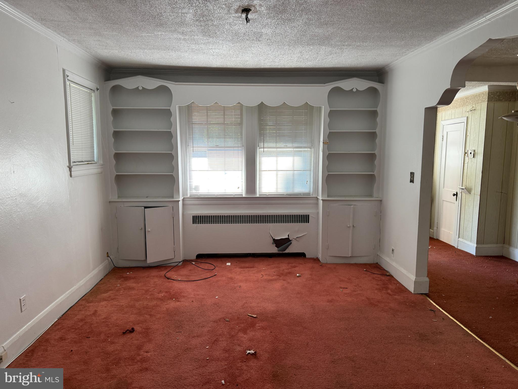 WEST ARLINGTON - Residential