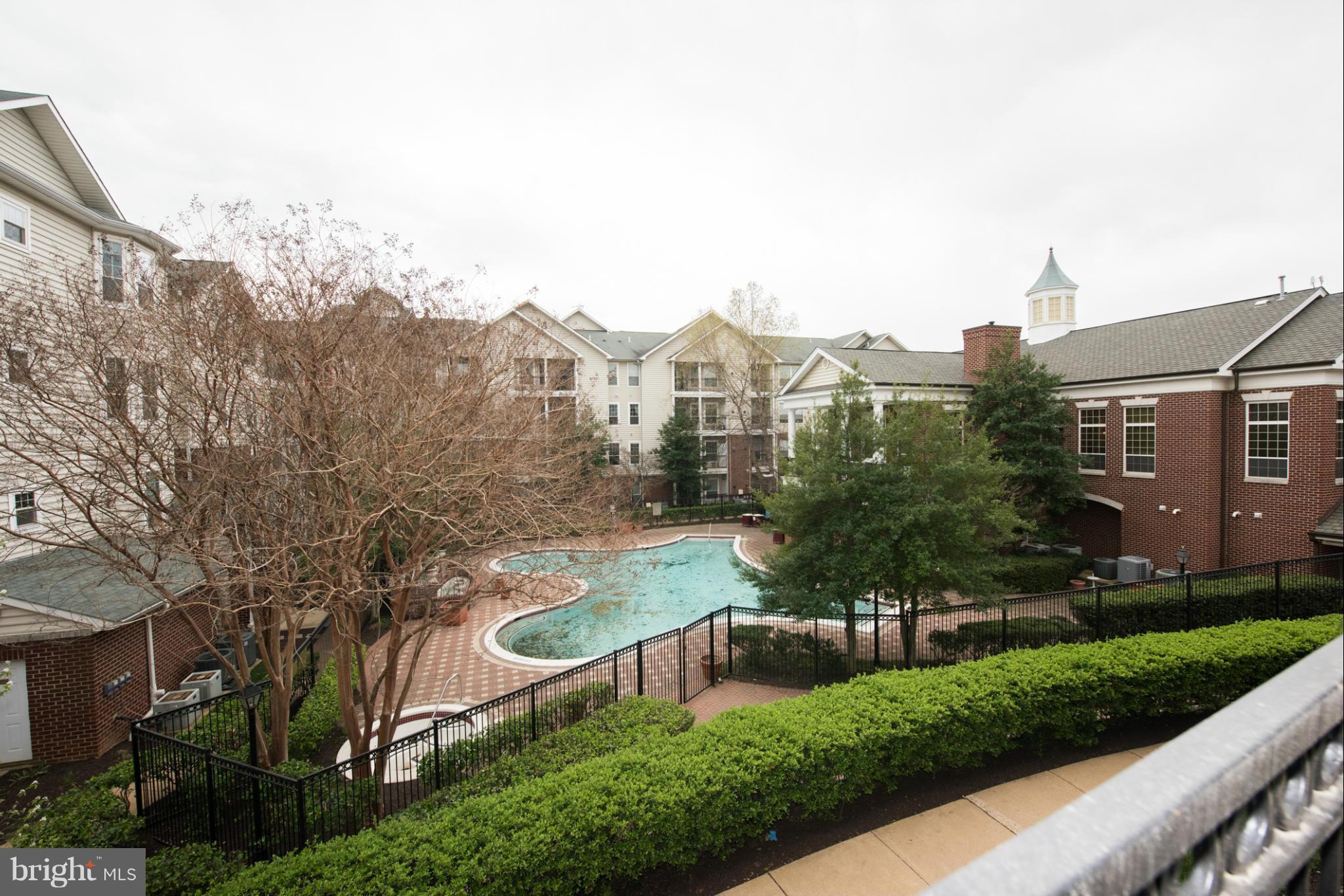 GATES OF MCLEAN - Residential