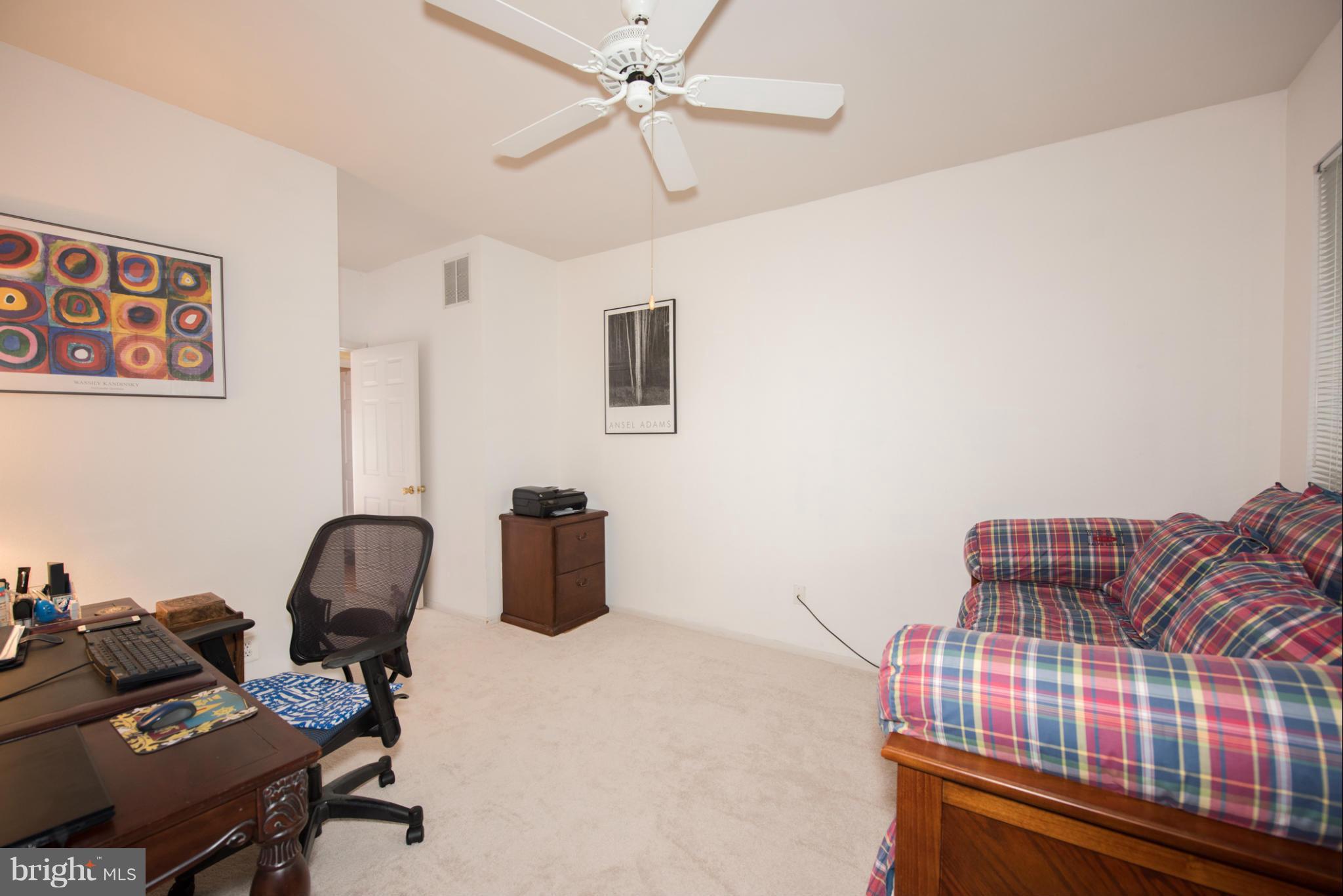 GATES OF MCLEAN - Residential