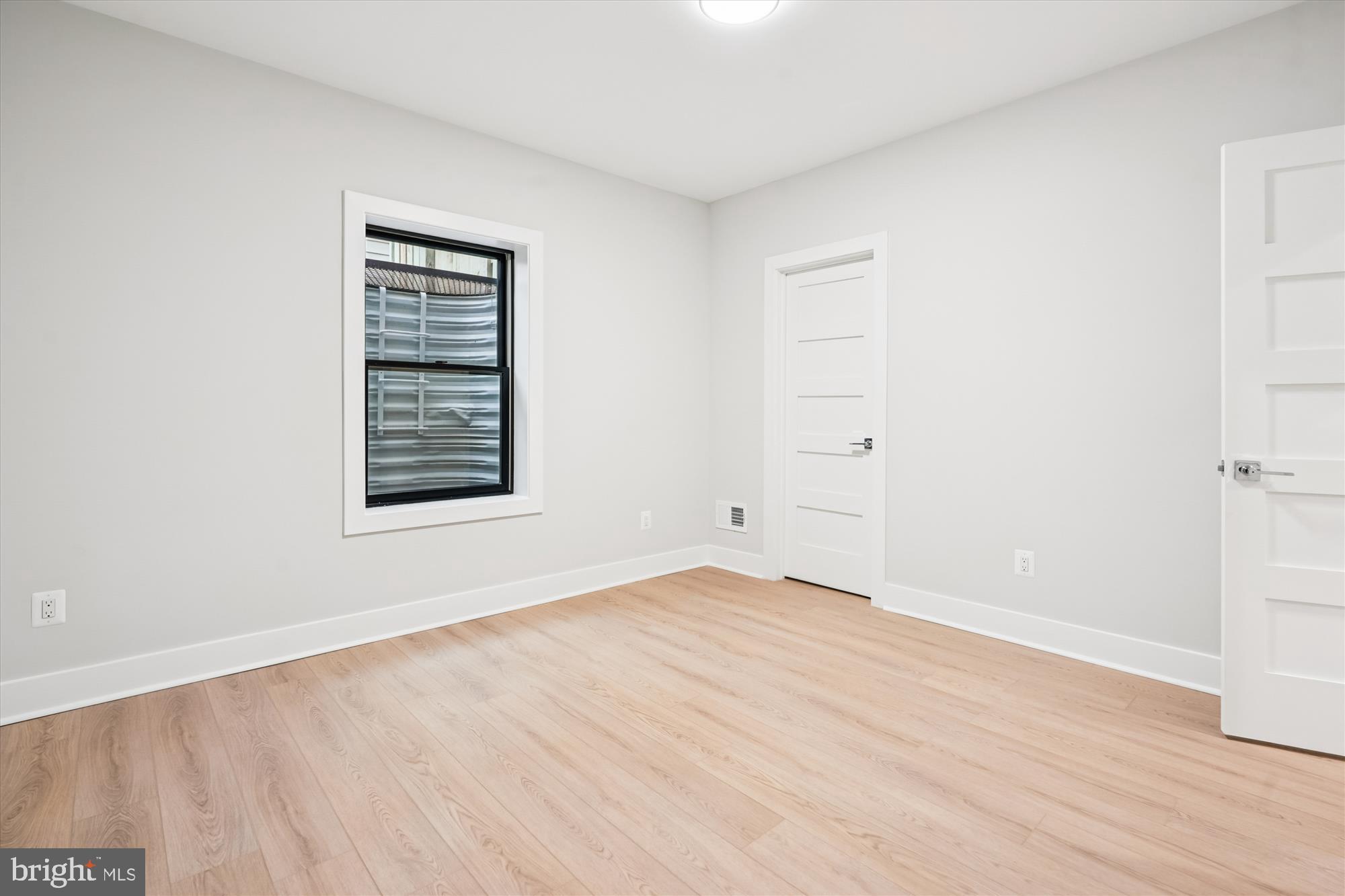 BRILYN PARK - Residential