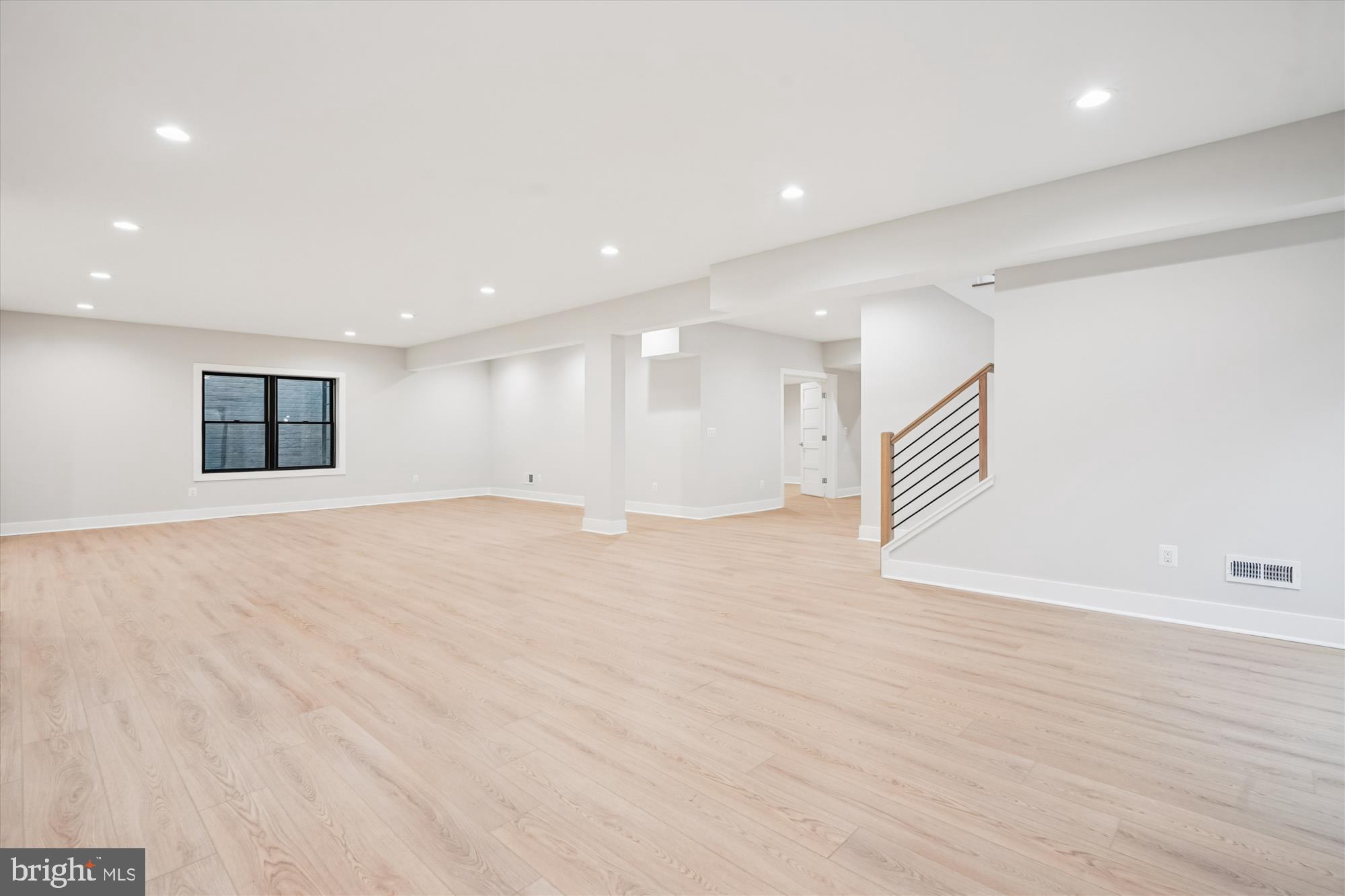 BRILYN PARK - Residential