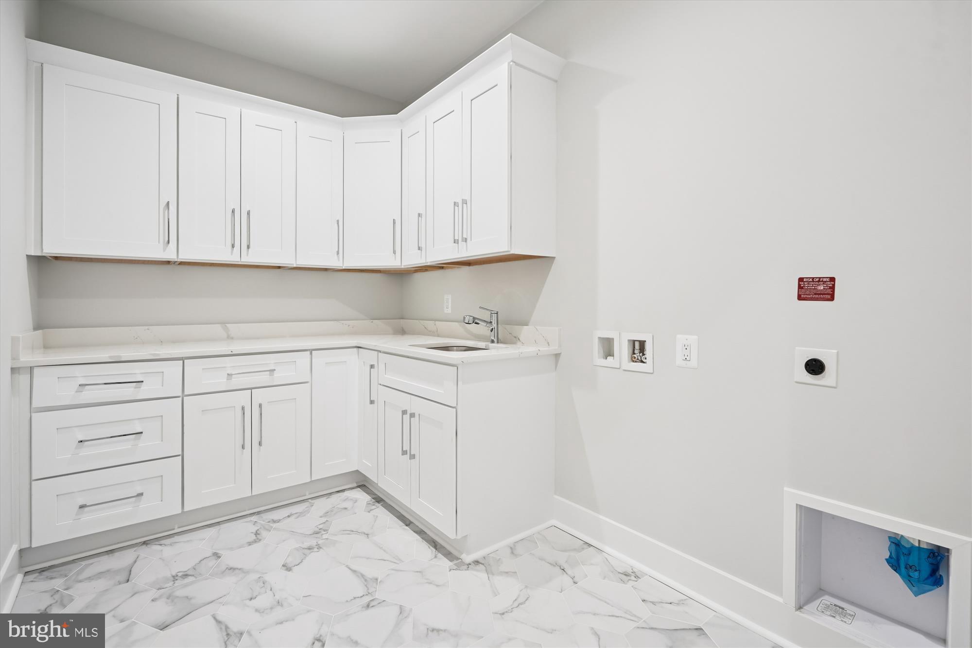 BRILYN PARK - Residential