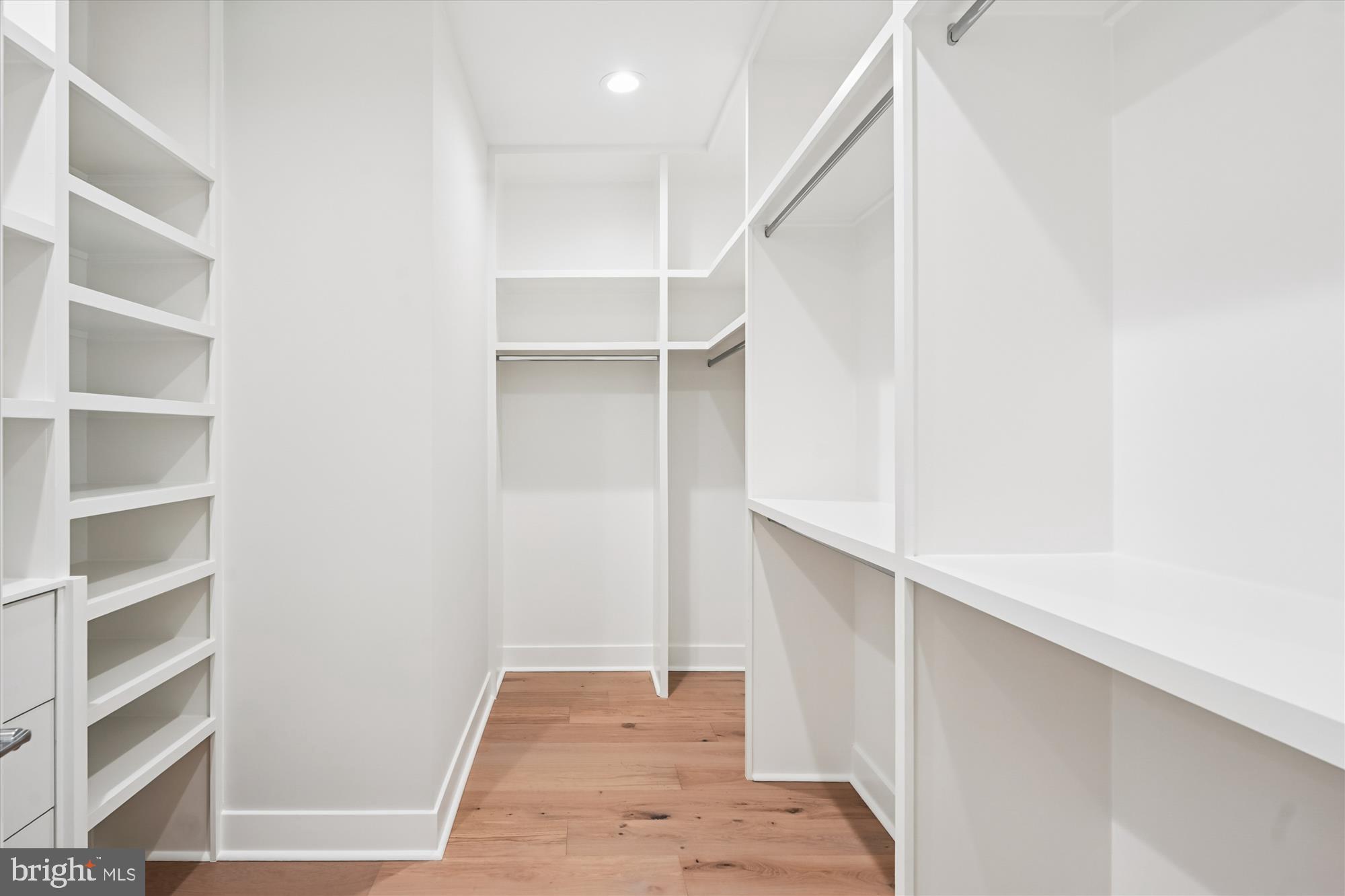 BRILYN PARK - Residential