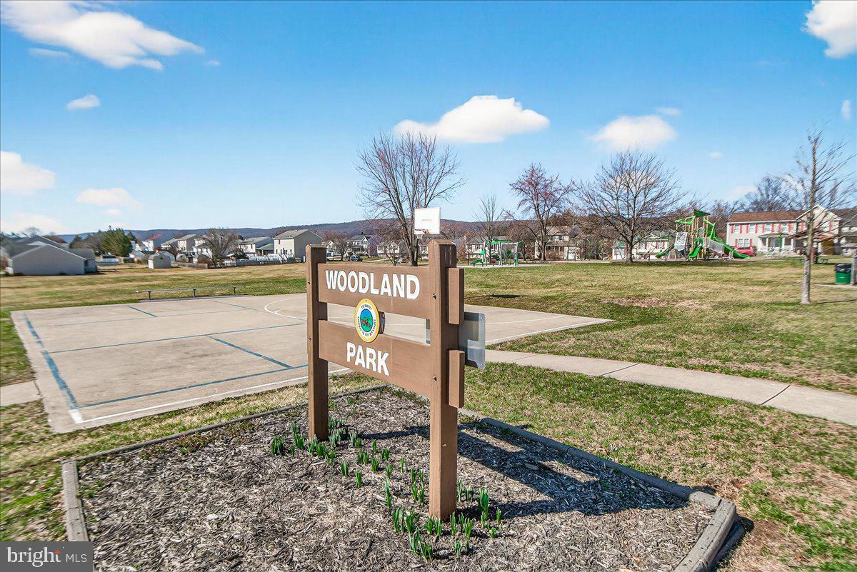 WOODLAND PARK - Residential