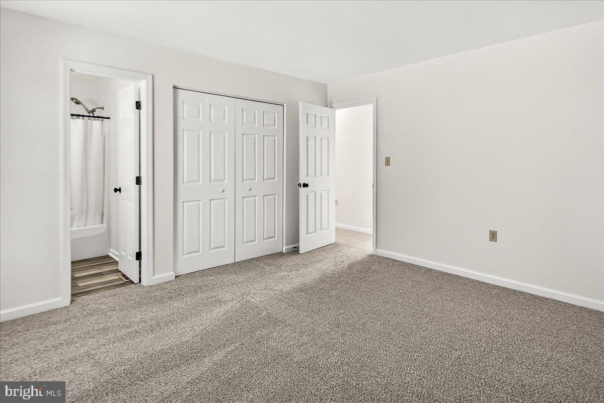 WOODLAND PARK - Residential