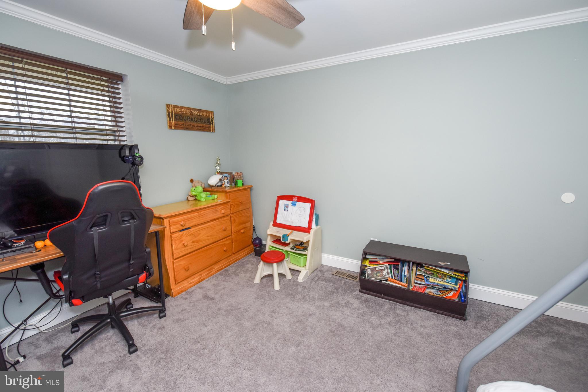 HAMPTON CROSSING - Residential