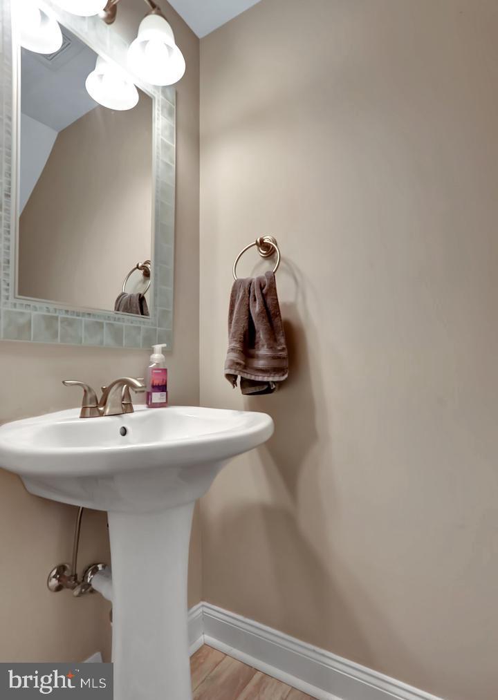 WILLOW BEND - Residential Lease