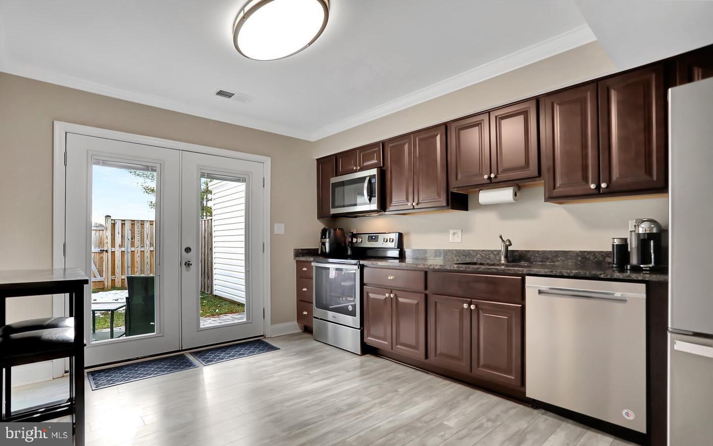 WILLOW BEND - Residential Lease