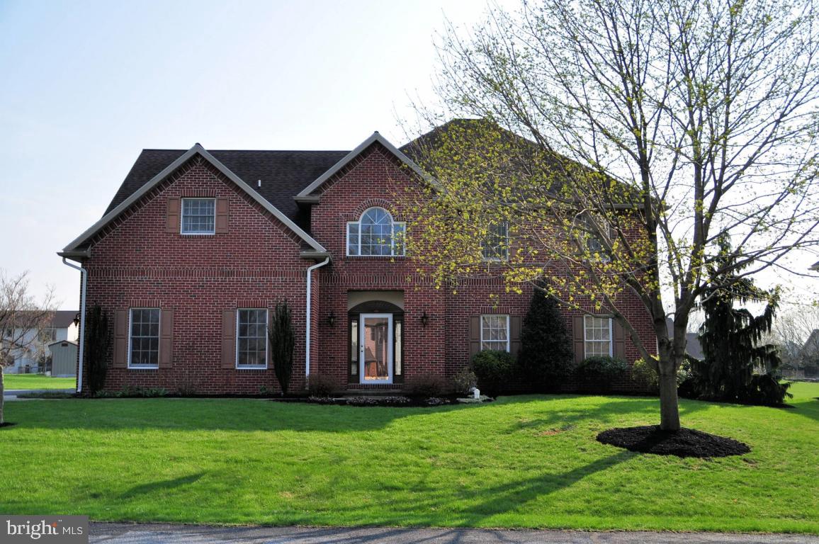 FAIRVIEW ESTATES - Residential