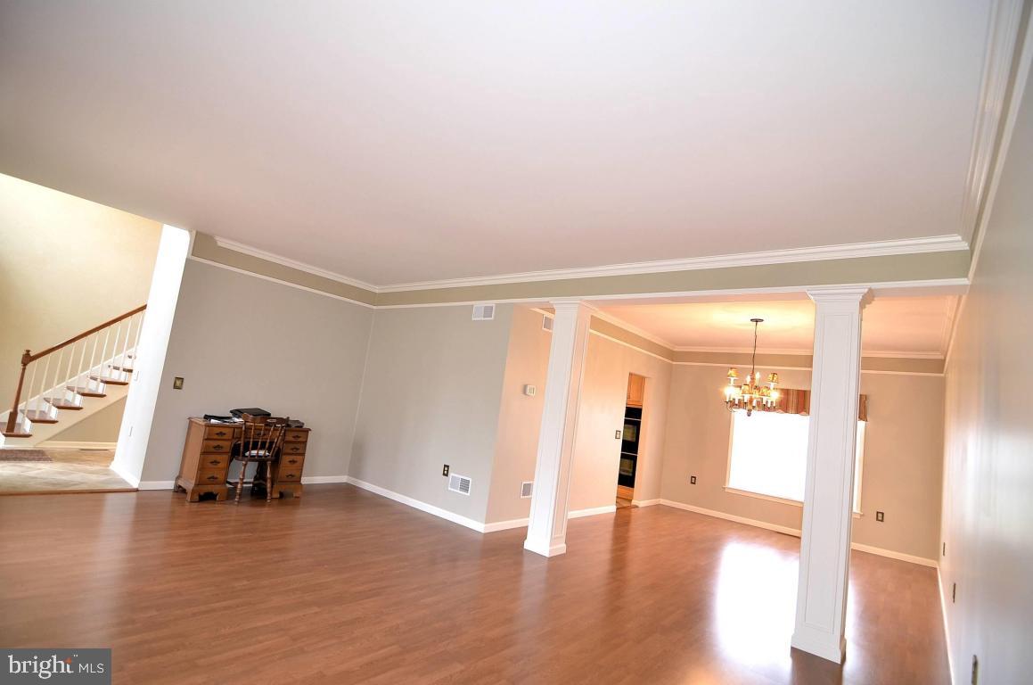 FAIRVIEW ESTATES - Residential