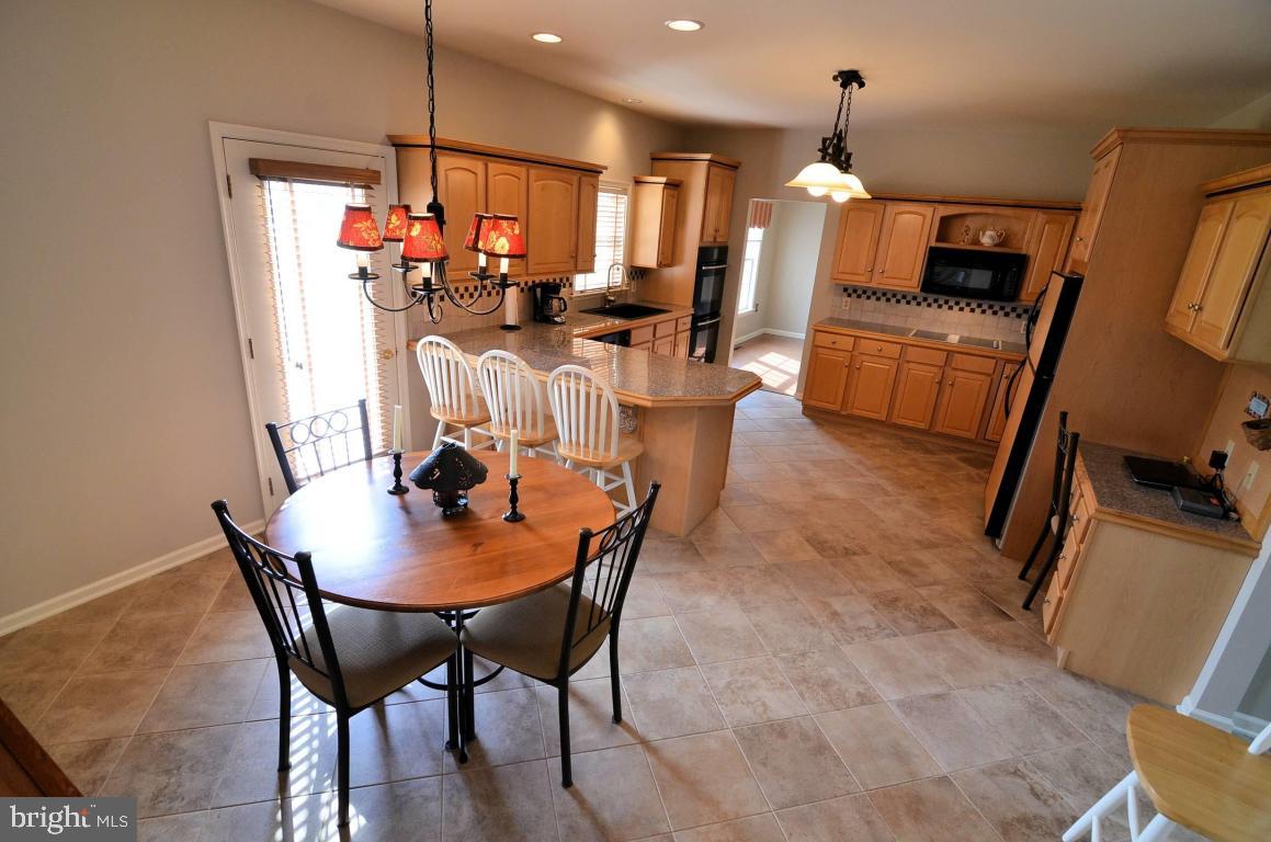 FAIRVIEW ESTATES - Residential