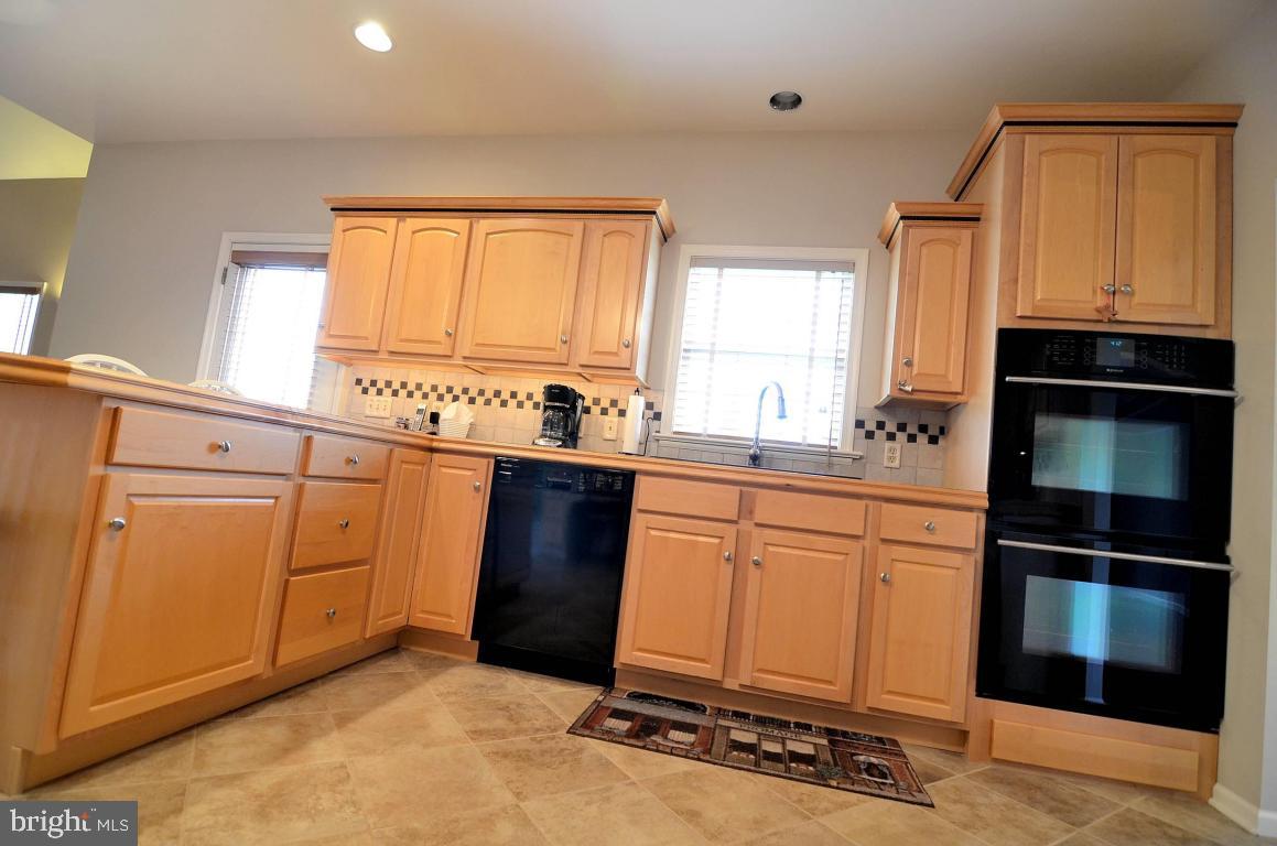FAIRVIEW ESTATES - Residential