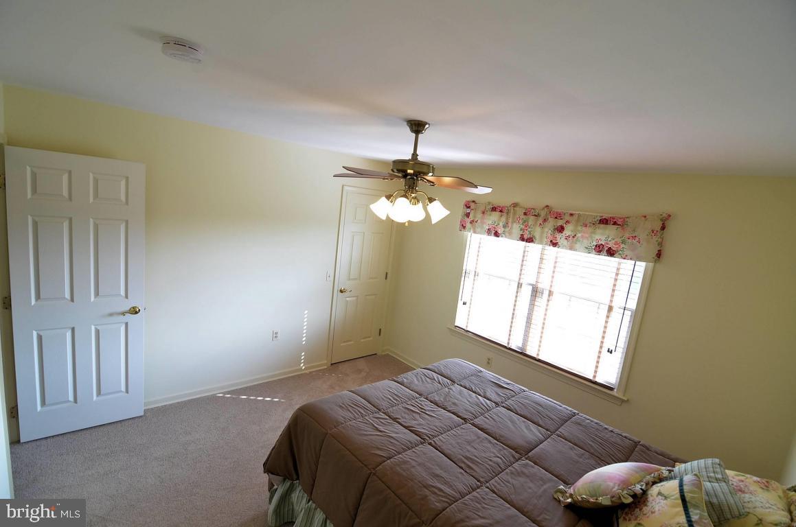 FAIRVIEW ESTATES - Residential