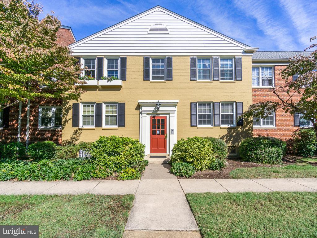 BELLE VIEW CONDOMINIUMS - Residential Lease