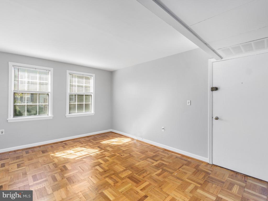 BELLE VIEW CONDOMINIUMS - Residential Lease