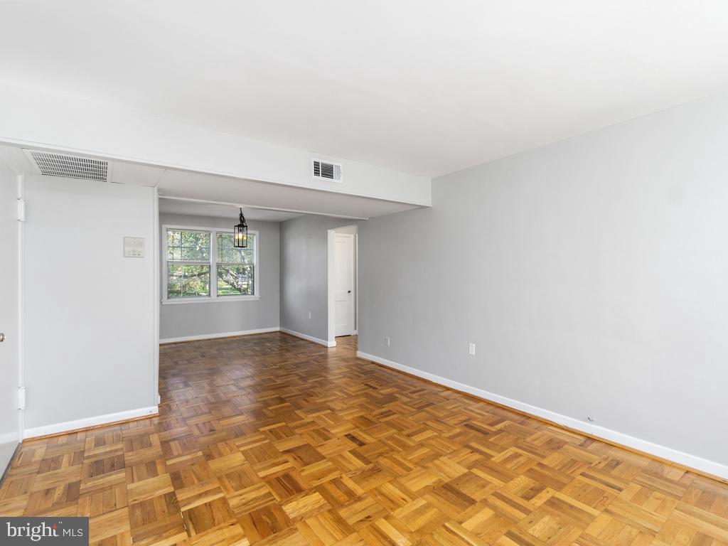 BELLE VIEW CONDOMINIUMS - Residential Lease