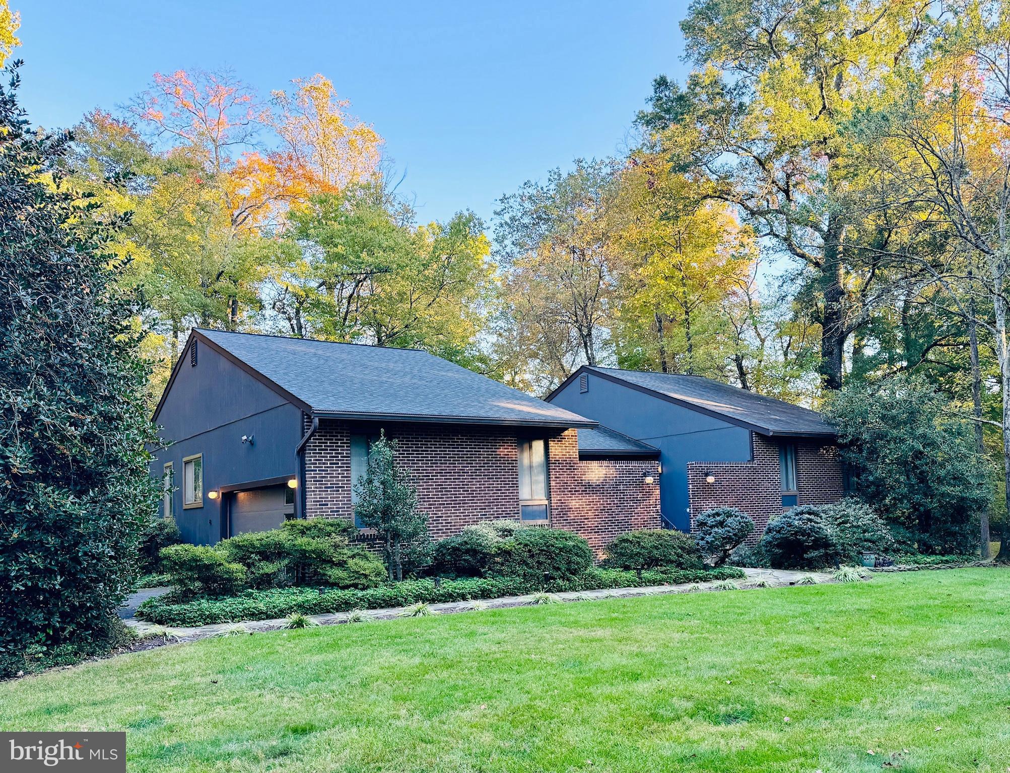 3209 BARKLEY DRIVE