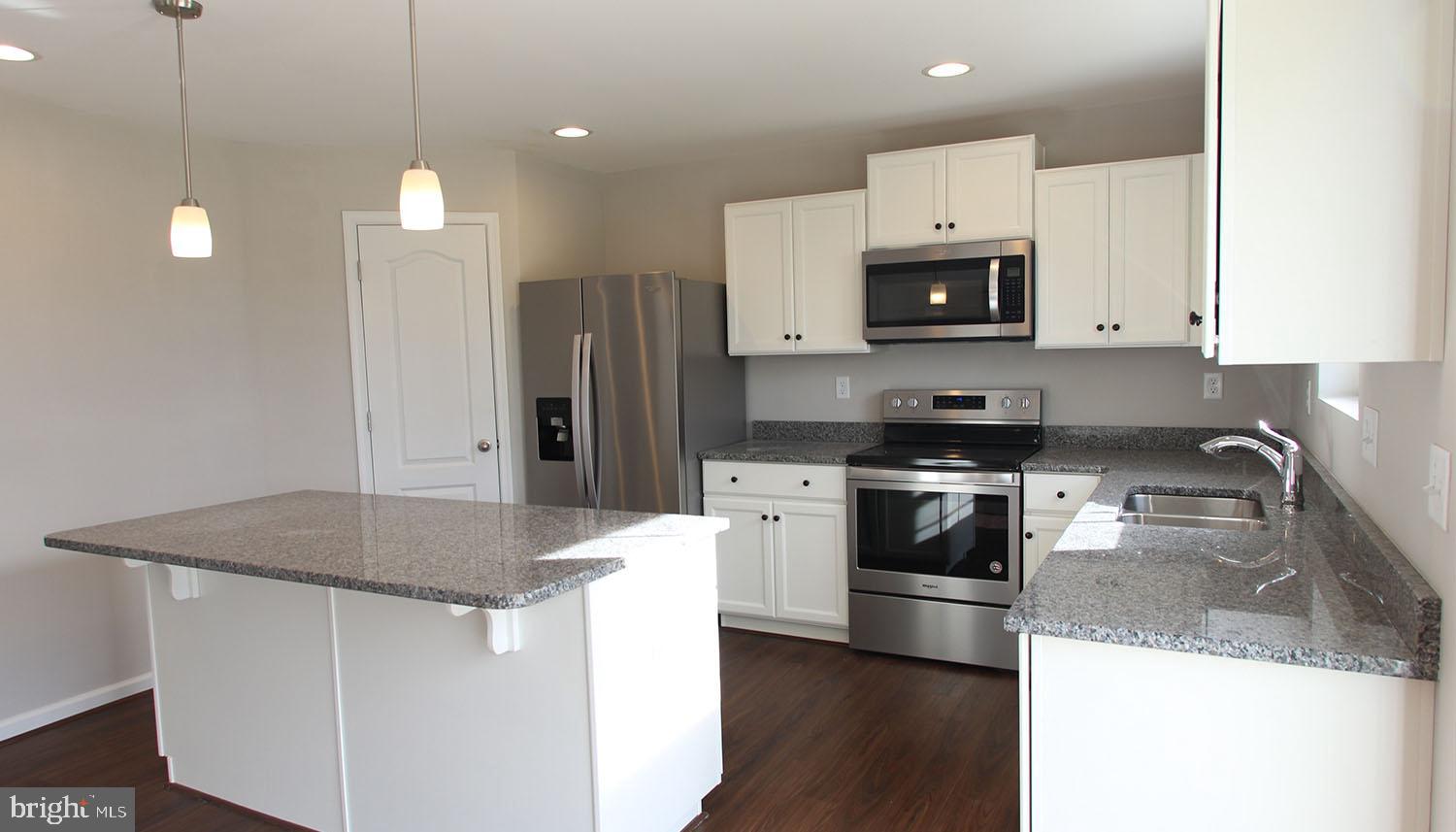 MORNING DOVE ESTATES - Residential