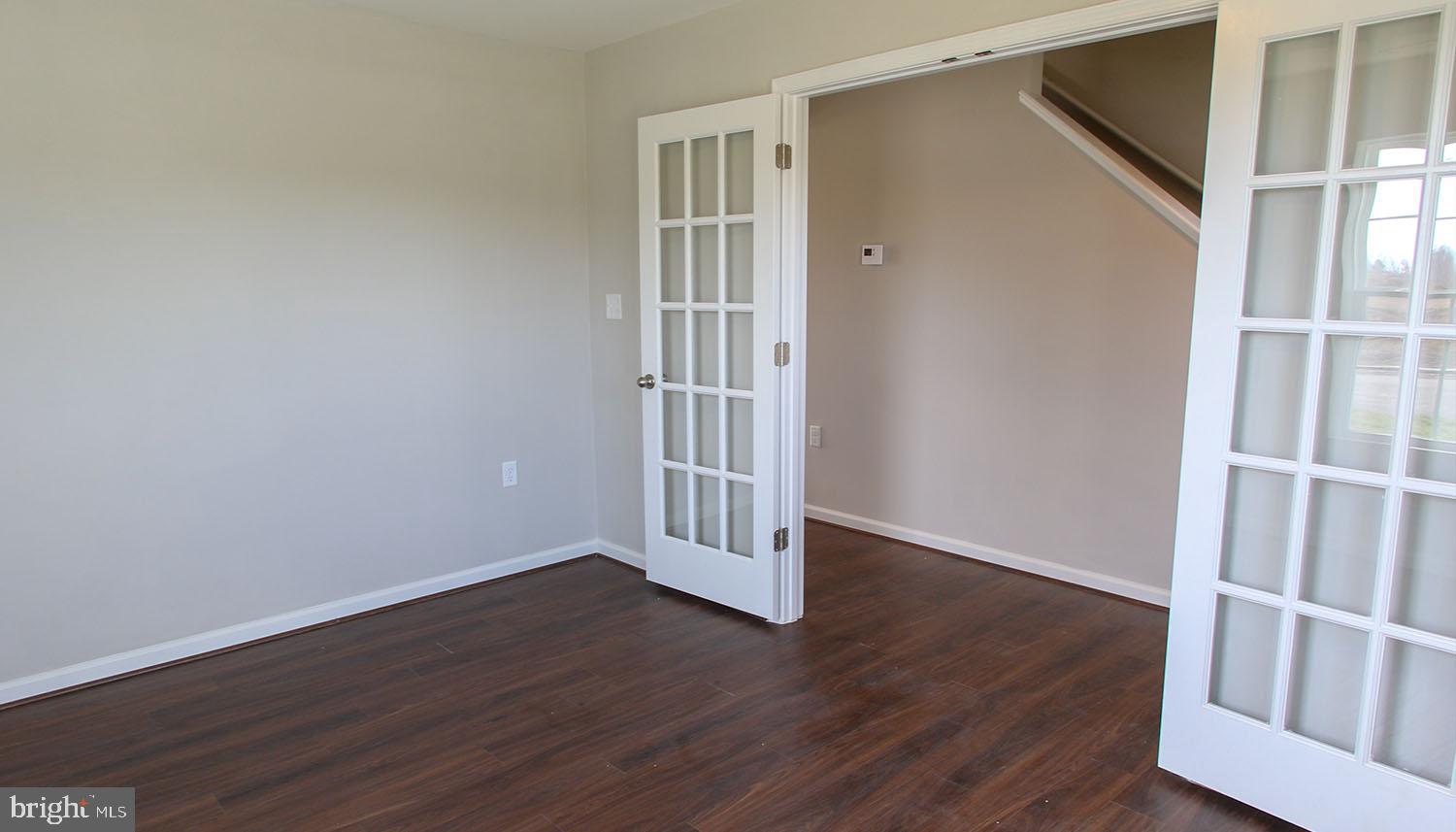 MORNING DOVE ESTATES - Residential